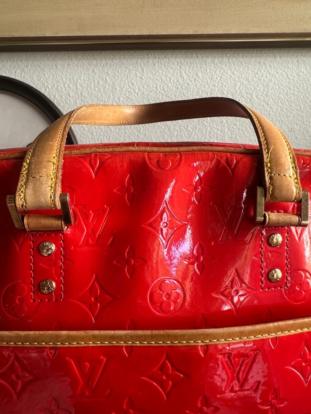Louis Vuitton Sutton Red Patent Monogram satchel Bag with Tan Trim - Picture 3 of 17